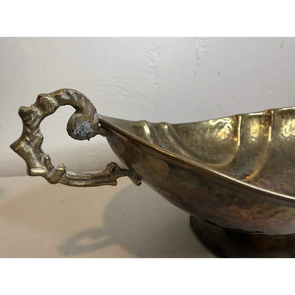 Vintage Hammered Brass Console Fruit Bowl with Side Handles & Scalloped Sides